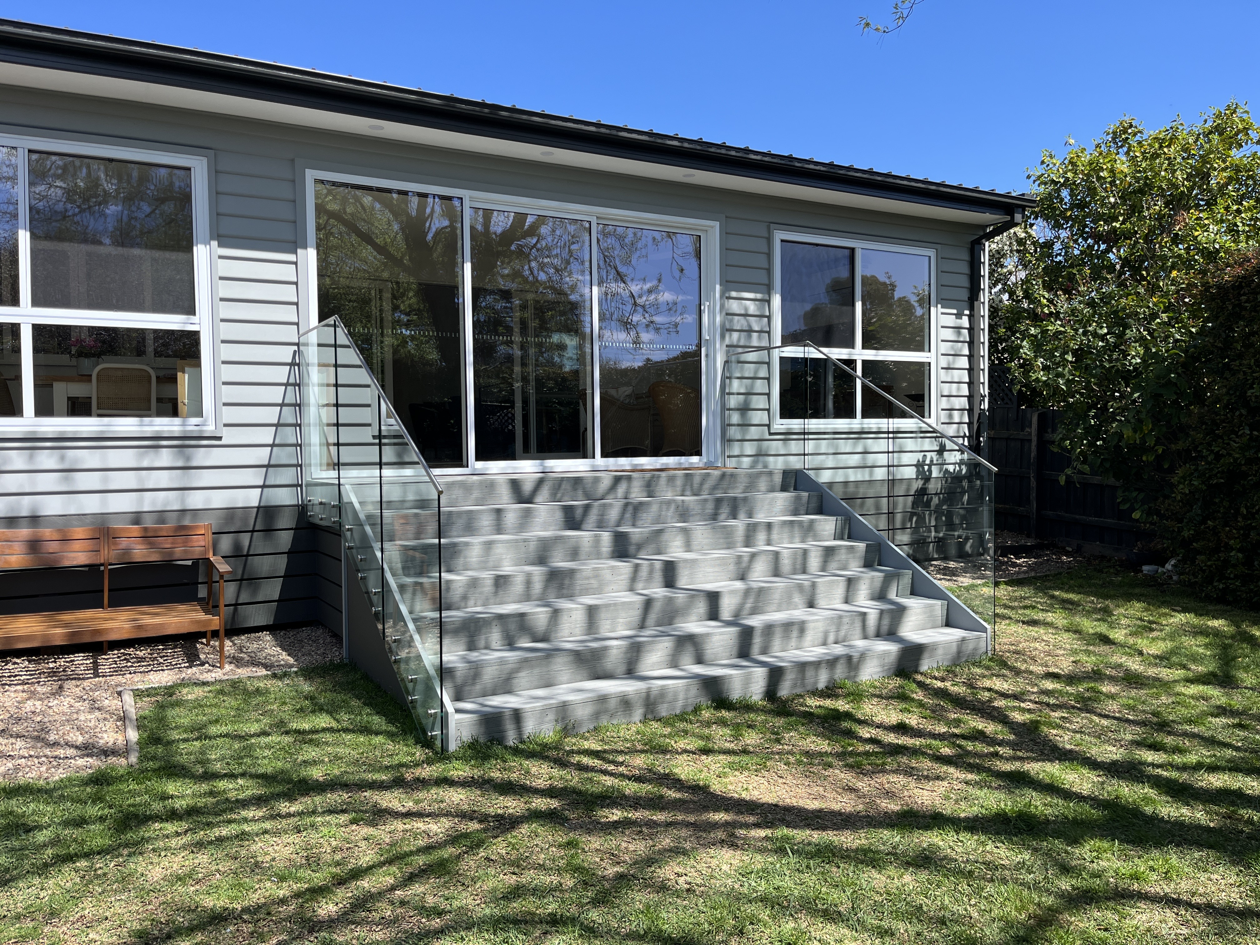 Custom Balustrade Fence with Round 25mm Rail Installed by CMI Build